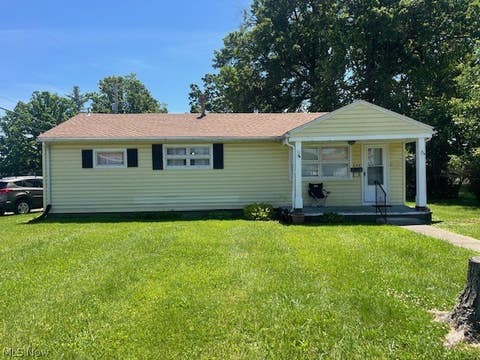 Homes For Sale - 754 Francis Street<br/> Muskingum County, Zanesville, OH 43701
