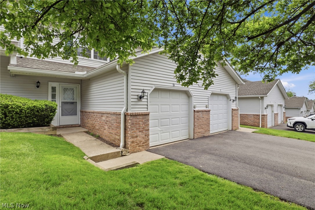 Rolling Hills Condominiums - Residential