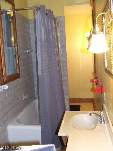 Lorenzo Hall - Residential