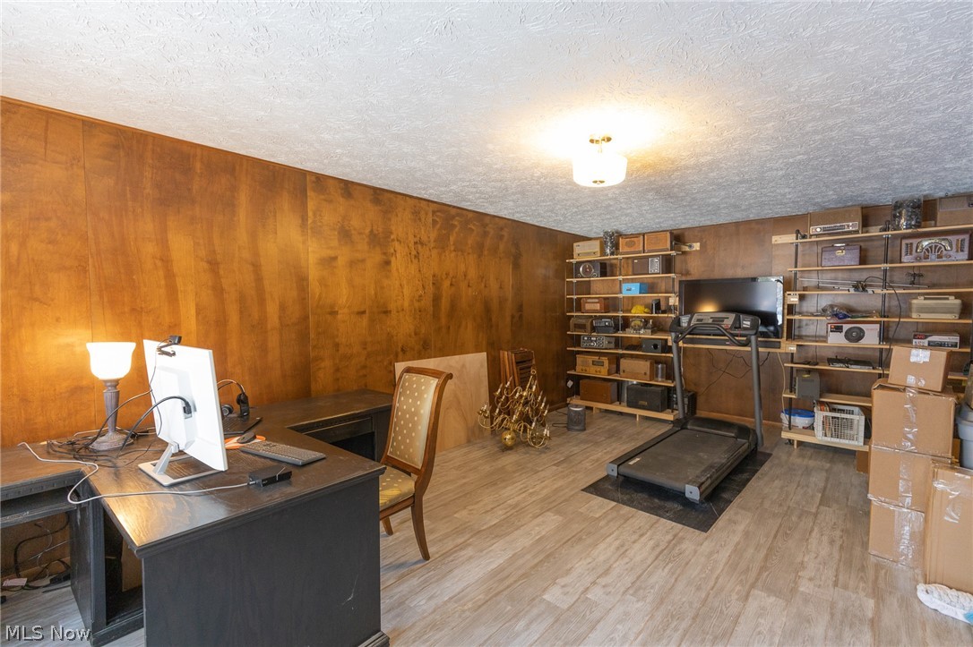 Ledgewood - Residential