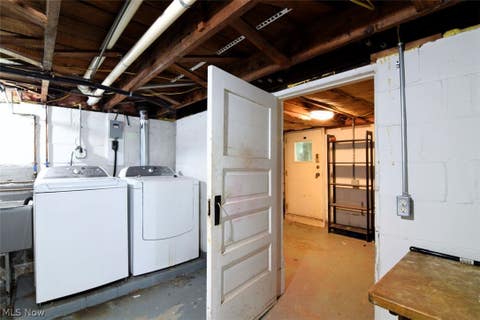 Tiny photo for 120 W Glendale Street, Bedford, OH 44146 (MLS # 5238294)