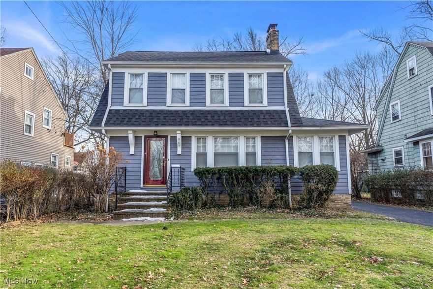 961 Montford Rd, Cleveland Heights - Spacious 3-bed 2-bath single-family home! //

$ 1850 rent / $ 1850 deposit //
$55 application fee per adult //
1-2 pets OK in this unit. After application pre-approval, a PetScreening is required for any animals to proceed with one of our properties; a PetScreening affidavit is still required if you have no pets. (Some breed restrictions apply per HUD guidelines). //
NO SMOKING //
1 time $199 non-refundable set up fee paid at lease signing //

$35/month required resident benefit package; can include personal property/liability insurance for an additional $10/month for $45/month total. //

After application Pre-Approval 1 applicant per household application is required to fill out a PetScreening application, before being about to proceed with placing a Reservation Fee for one of our properties.  You will receive a pre-approval for your application and in order to proceed, the PetScreening is required. Even if you have NO pets - this application must be filled out. One time, non-refundable pet fee of $250-600 per animal applies to all pets & must be paid before or when you pay your first month rent. (No fee for qualified assistance animals). //

Our application is processed through secure site: Findigs, and they require ID and income verification. Without this, your application will not be processed. They offer 24/7 chat support on their application directly if you have any questions. //

BEDROOMS: 3 //
BATHROOMS: 2 //
APPLIANCES PROVIDED: Fridge, stove, microwave, and dishwasher //
UTILITIES / RESIDENT RESPONSIBILITY: Residents are responsible for all utilities including: water/sewer/trash, gas & electric and are responsible to maintain lawn care maintenance & snow removal. //

Serious inquiries only.