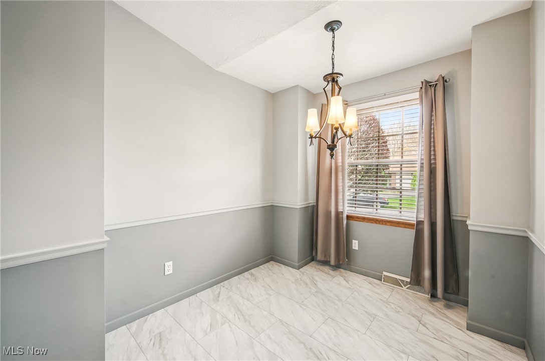 118 Woodland Trace Trce, Cortland, Ohio image 9
