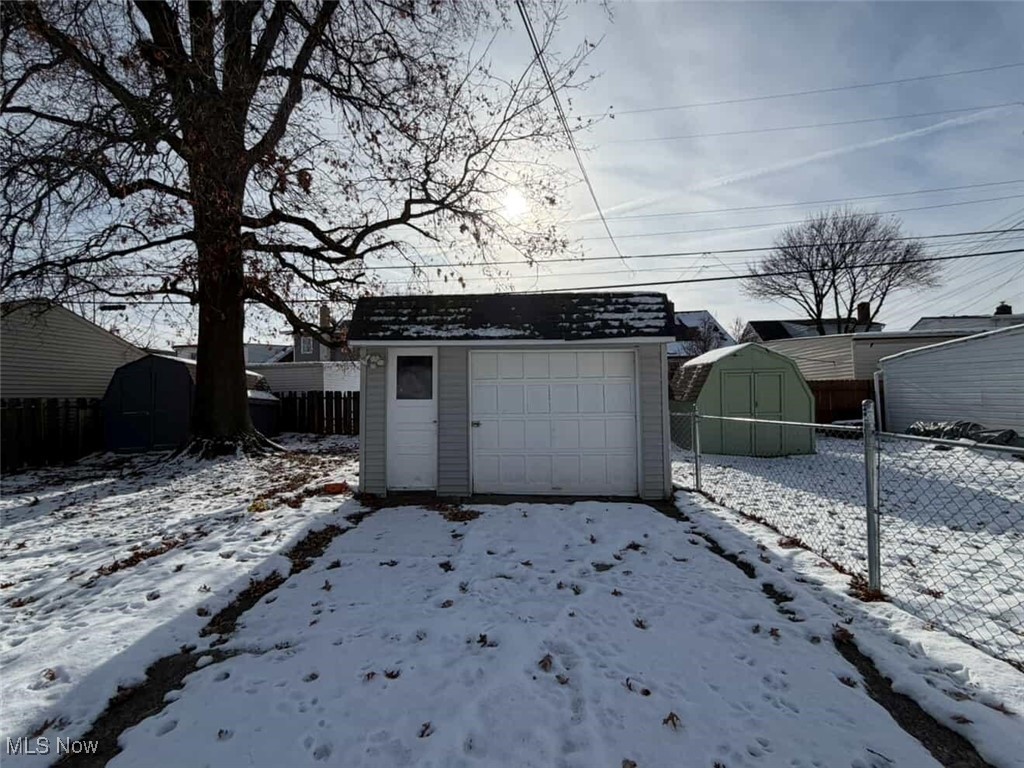 Ridgewood - Residential Lease