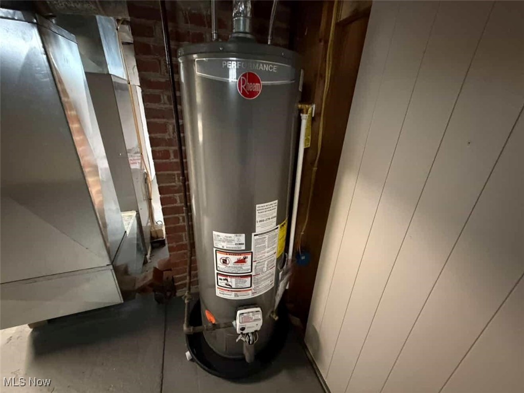 Ridgewood - Residential Lease