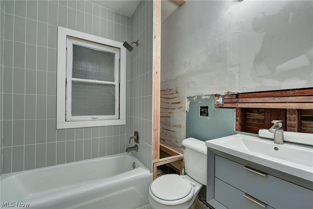 Detroit-Shoreway - Residential Income