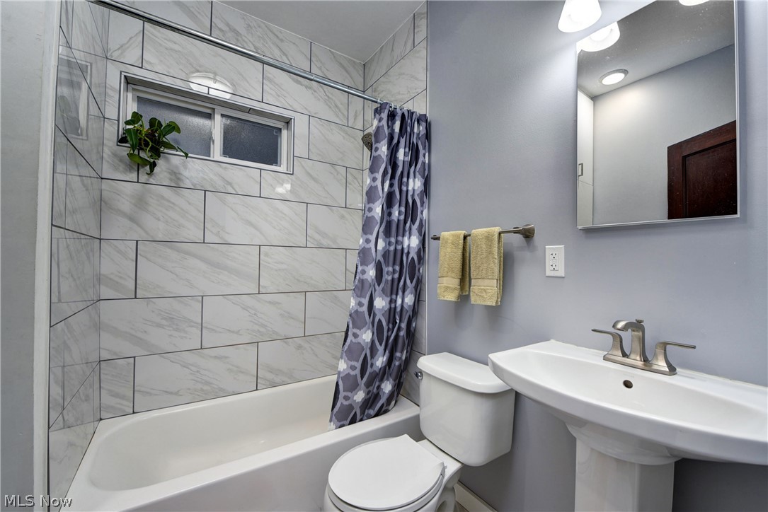 Detroit-Shoreway - Residential Income