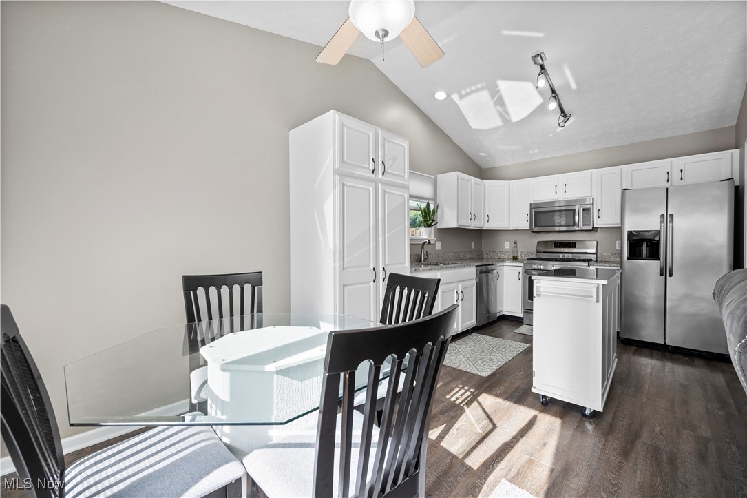 5640 Wallace Boulevard, North Ridgeville, Ohio image 15