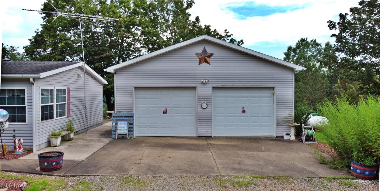 61691 Wintergreen Road