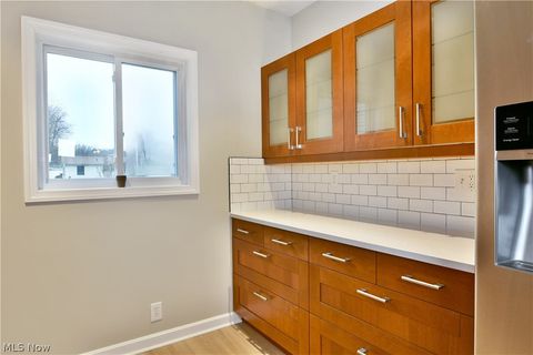 Tiny photo for 182 Raymond Avenue NW, Warren, OH 44483 (MLS # 5187674)