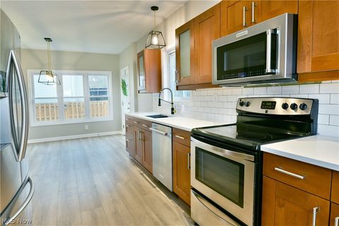 Tiny photo for 182 Raymond Avenue NW, Warren, OH 44483 (MLS # 5187674)