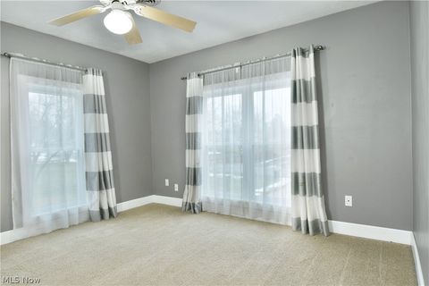 Tiny photo for 182 Raymond Avenue NW, Warren, OH 44483 (MLS # 5187674)