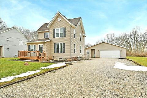 Tiny photo for 182 Raymond Avenue NW, Warren, OH 44483 (MLS # 5187674)