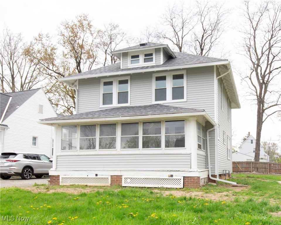 229 13th Street, Elyria, Ohio image 1