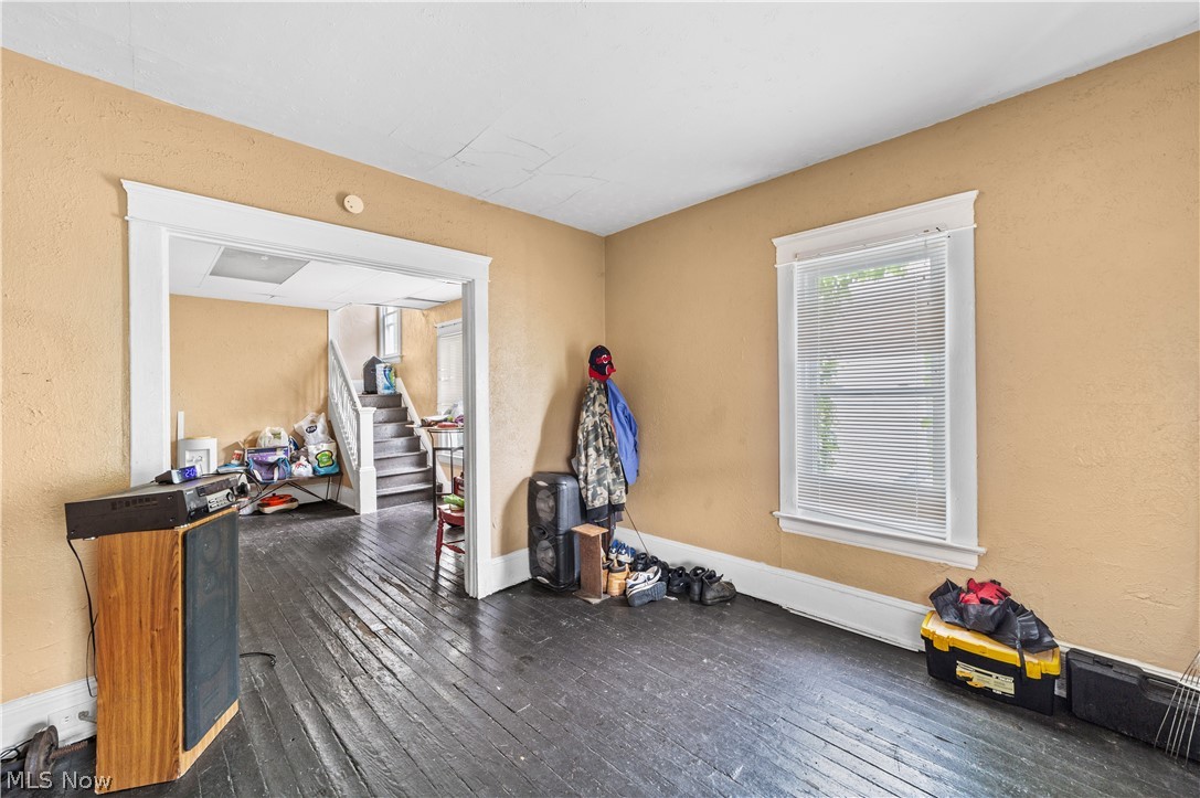 Lucien Gunns Heirs - Residential Income