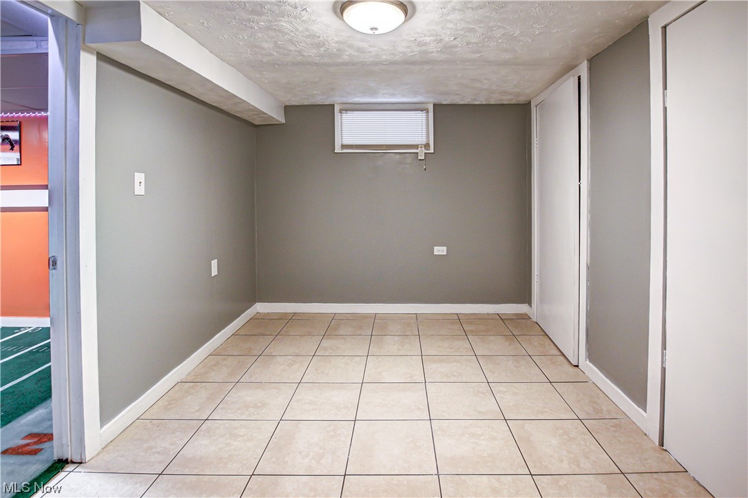 Lorain Hlnds Resub - Residential