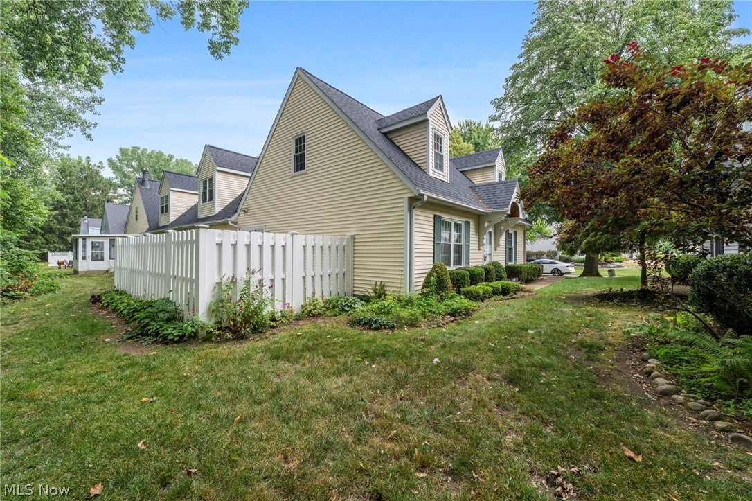 6724 Connecticut Colony Circle