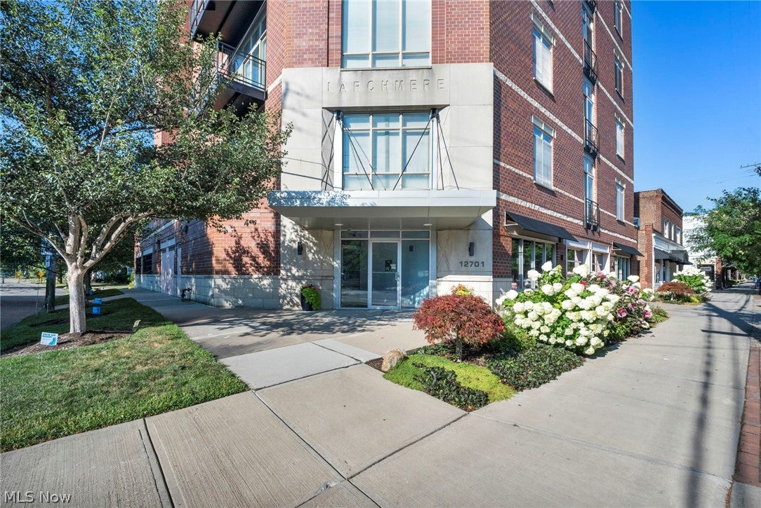12701 Larchmere Boulevard 3B