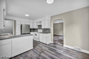 Akron, Ohio 44320, United States, 3 Bedrooms Bedrooms, ,1 BathroomBathrooms,Residential,Active,184514