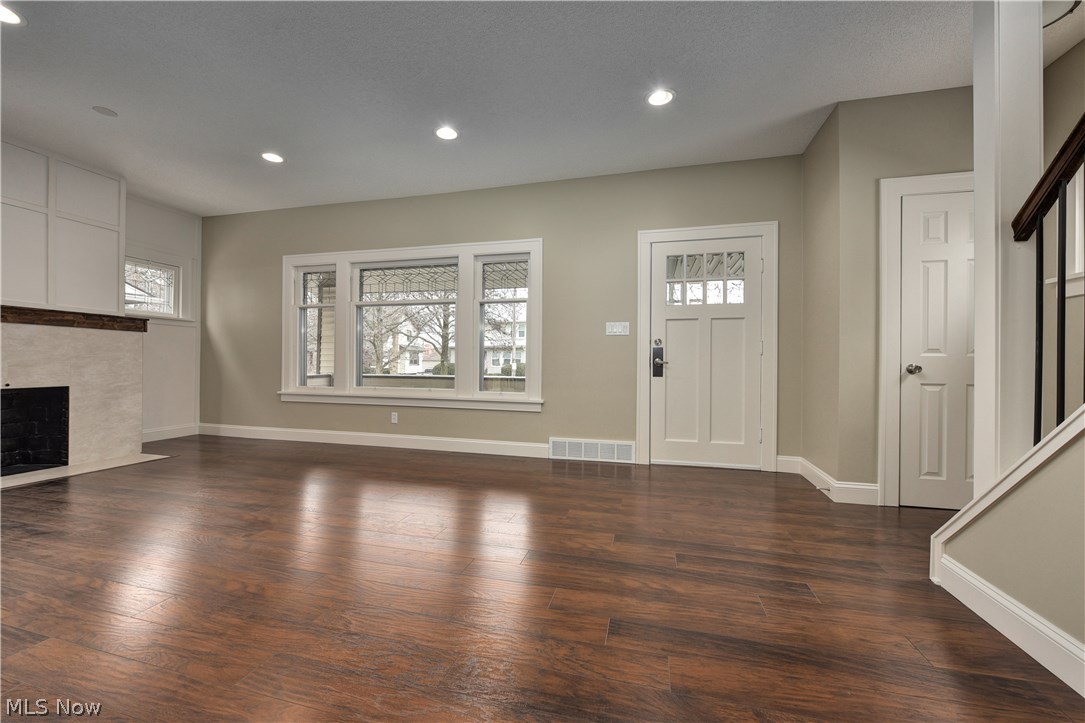 Joseph Laronge Cos Westland H - Residential