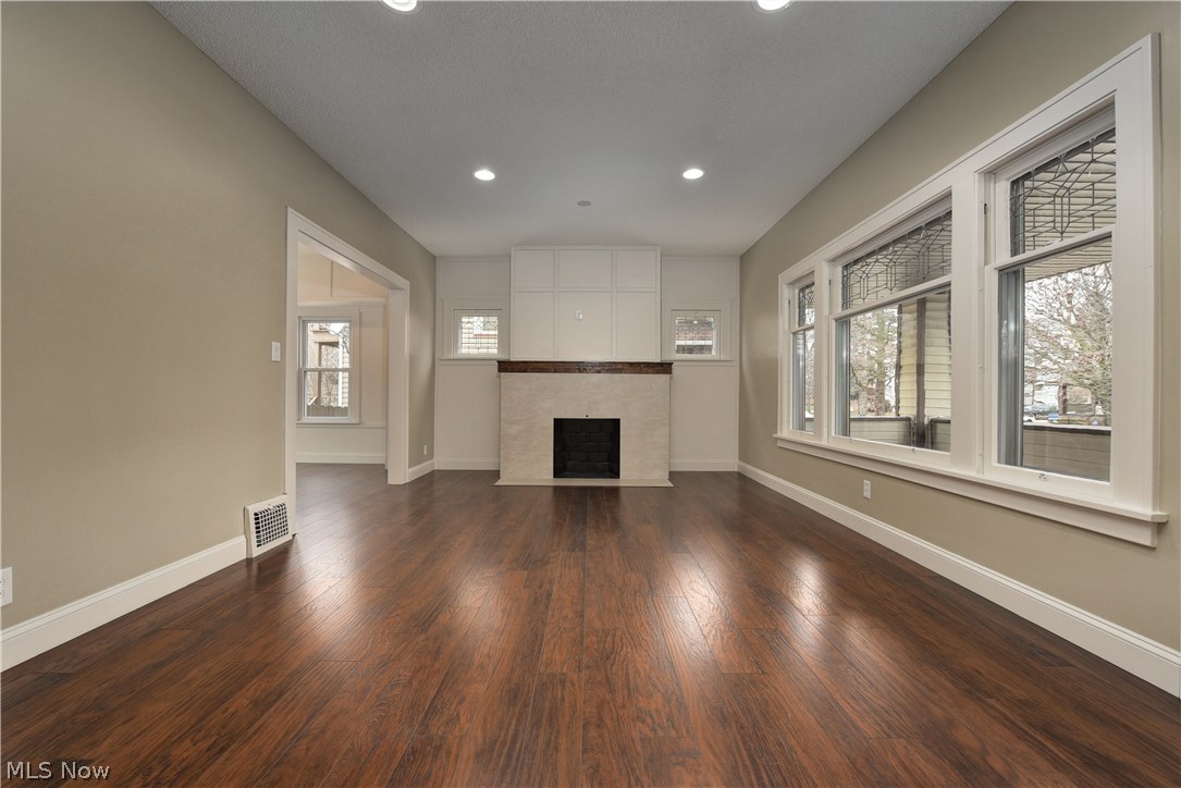 Joseph Laronge Cos Westland H - Residential