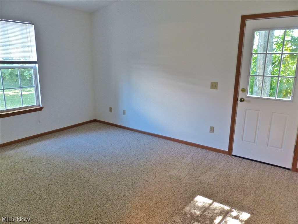 North Creek Villas - Residential