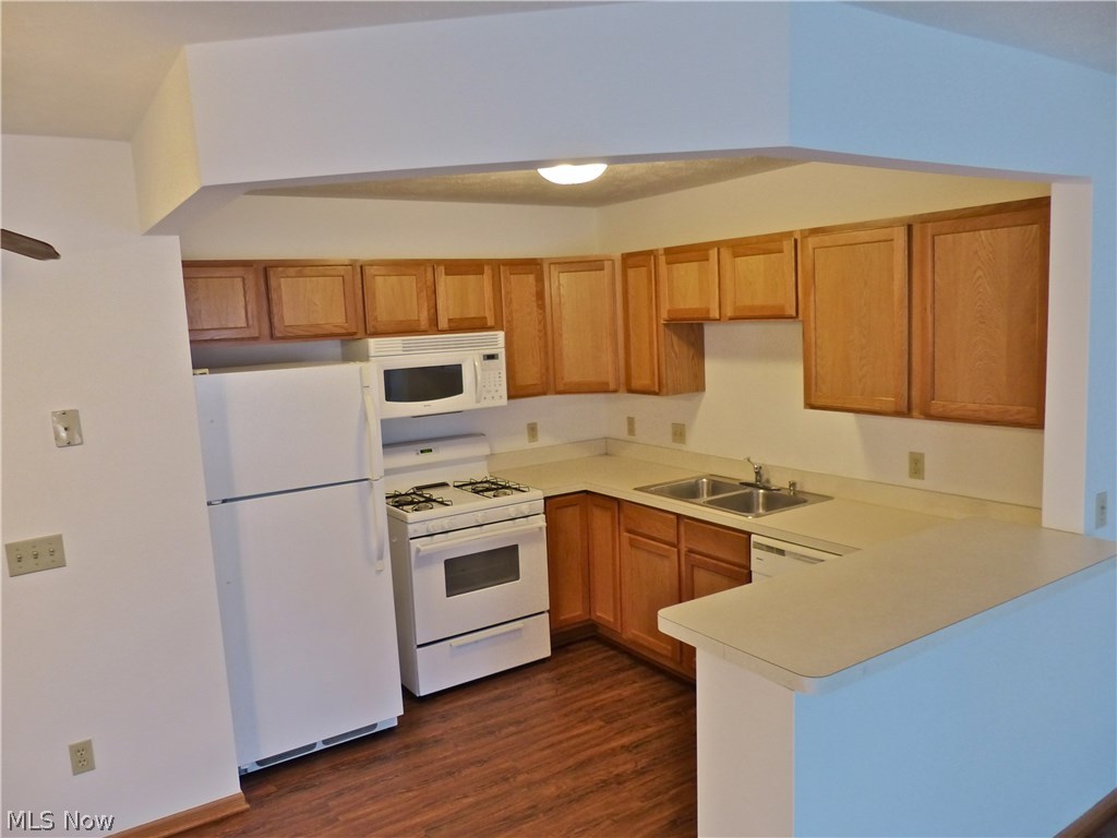 North Creek Villas - Residential