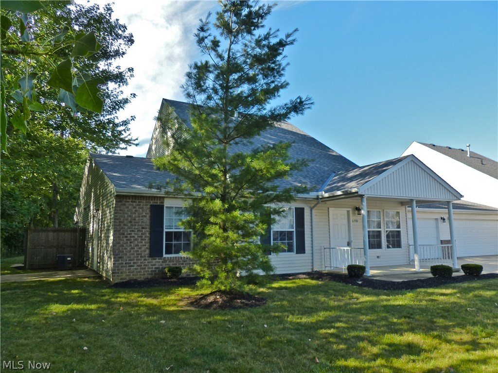 North Creek Villas - Residential