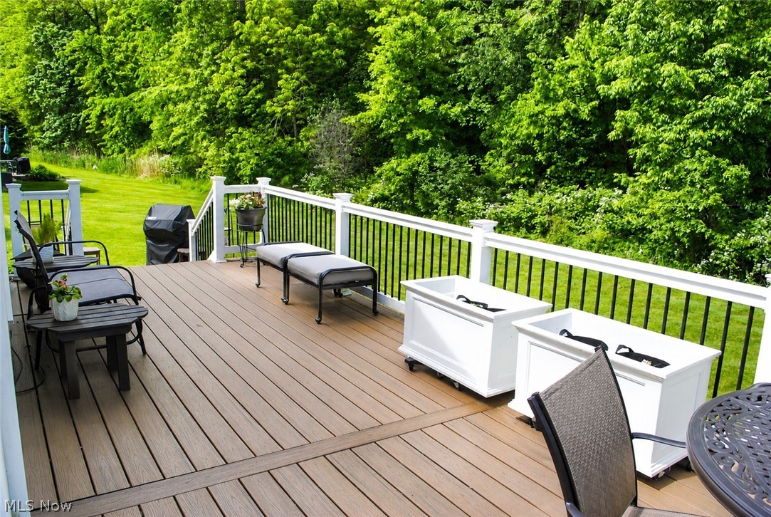 Lifestyles of Meadow Lakes Sub - Residential