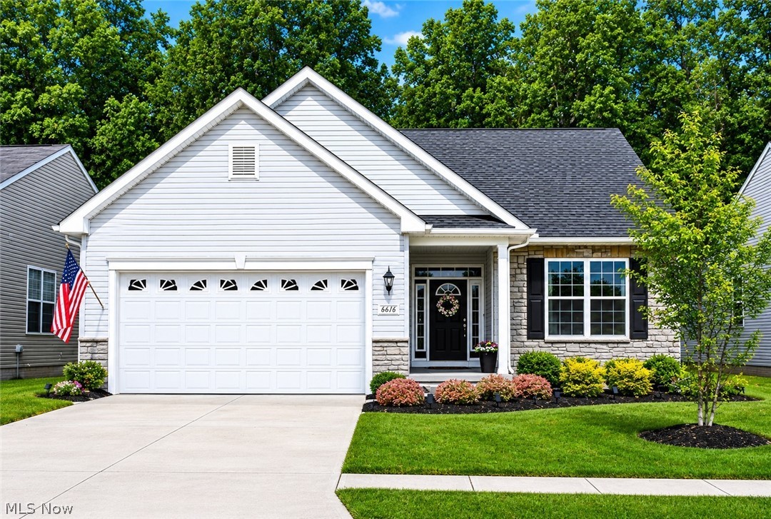 Lifestyles of Meadow Lakes Sub - Residential
