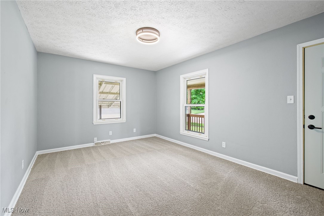 475 Sumatra Avenue, Akron, Ohio image 11