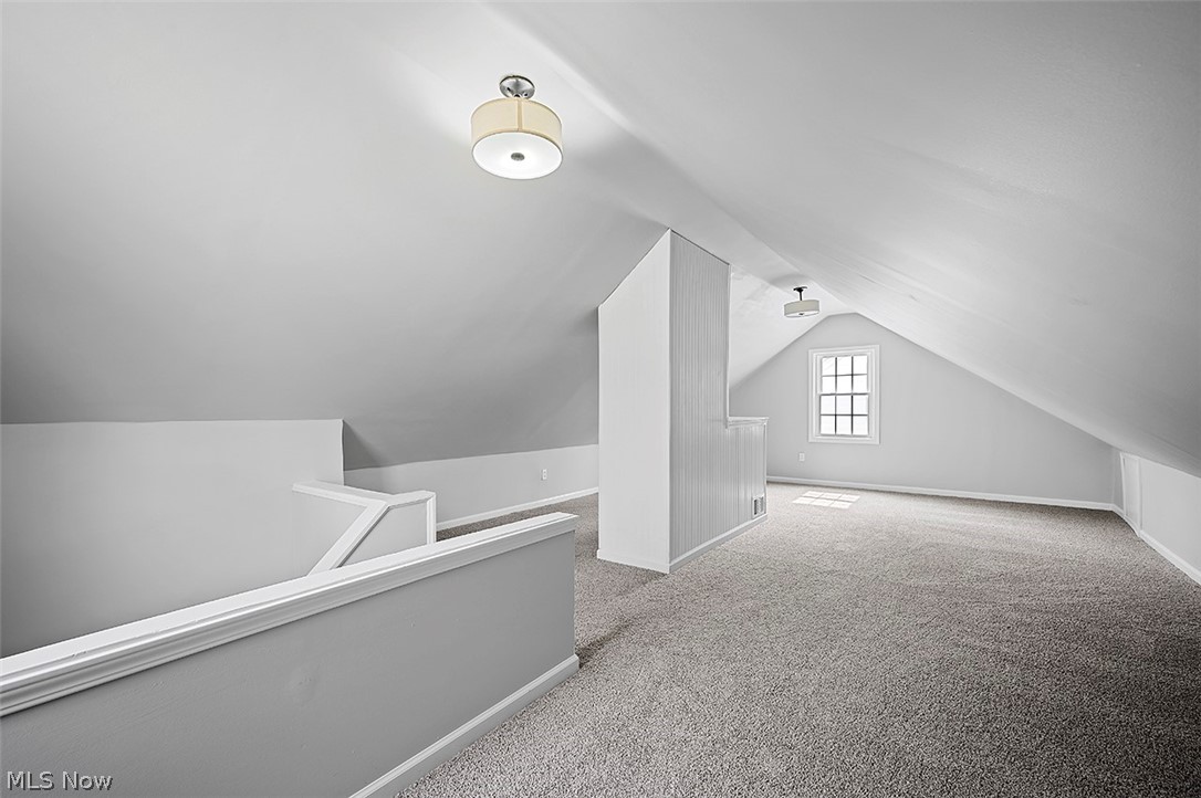 Cleveland Heights Blvd - Residential