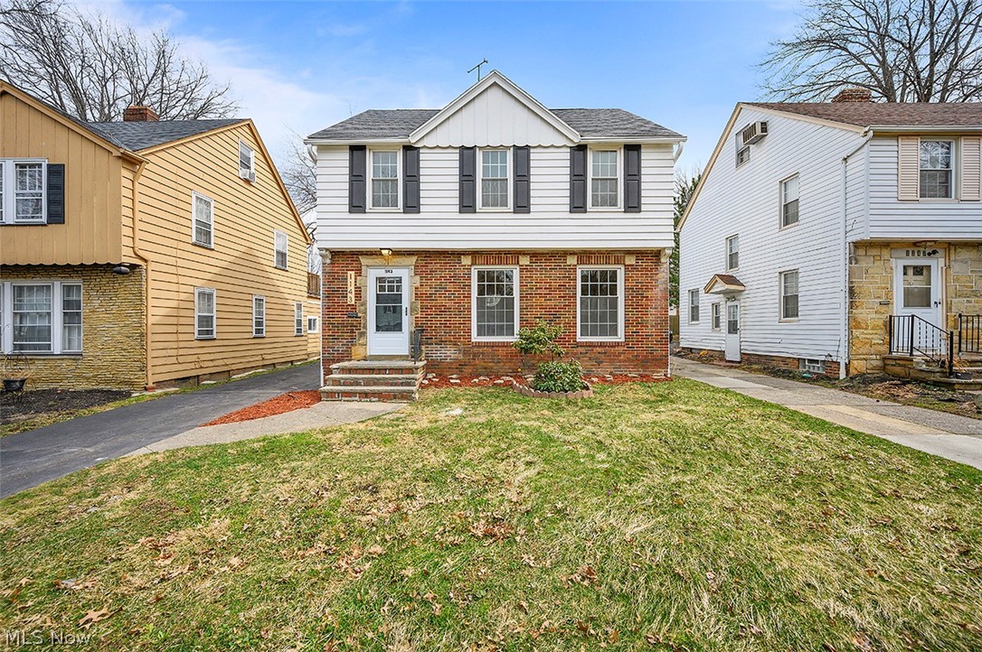 Cleveland Heights Blvd - Residential