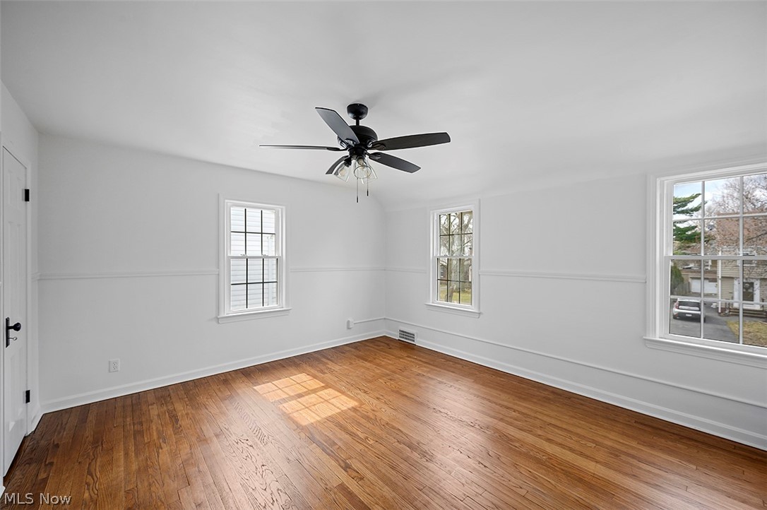Cleveland Heights Blvd - Residential