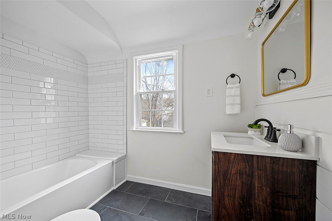 Cleveland Heights Blvd - Residential