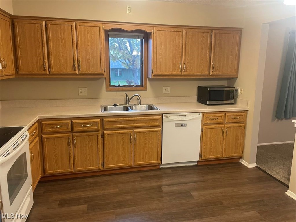 Chandler Commons Ph I & 02 - Residential Lease