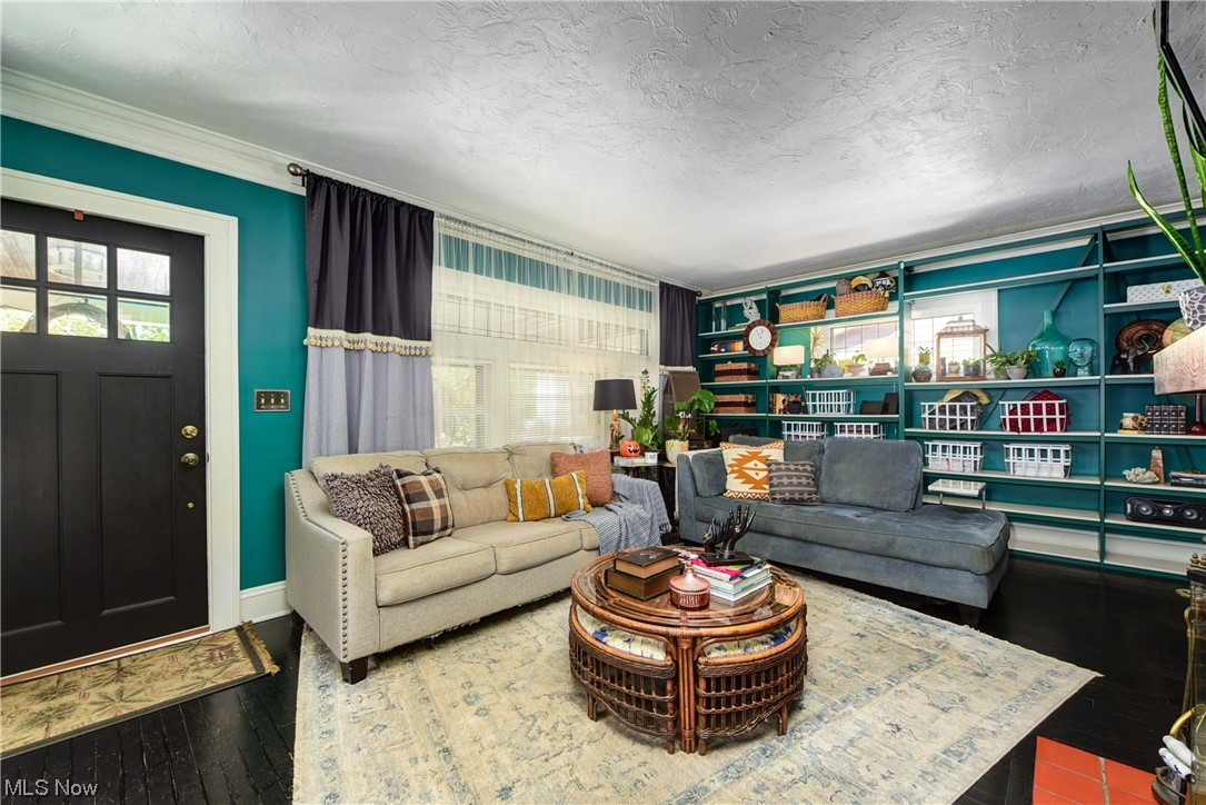 Hazel Ave - Residential