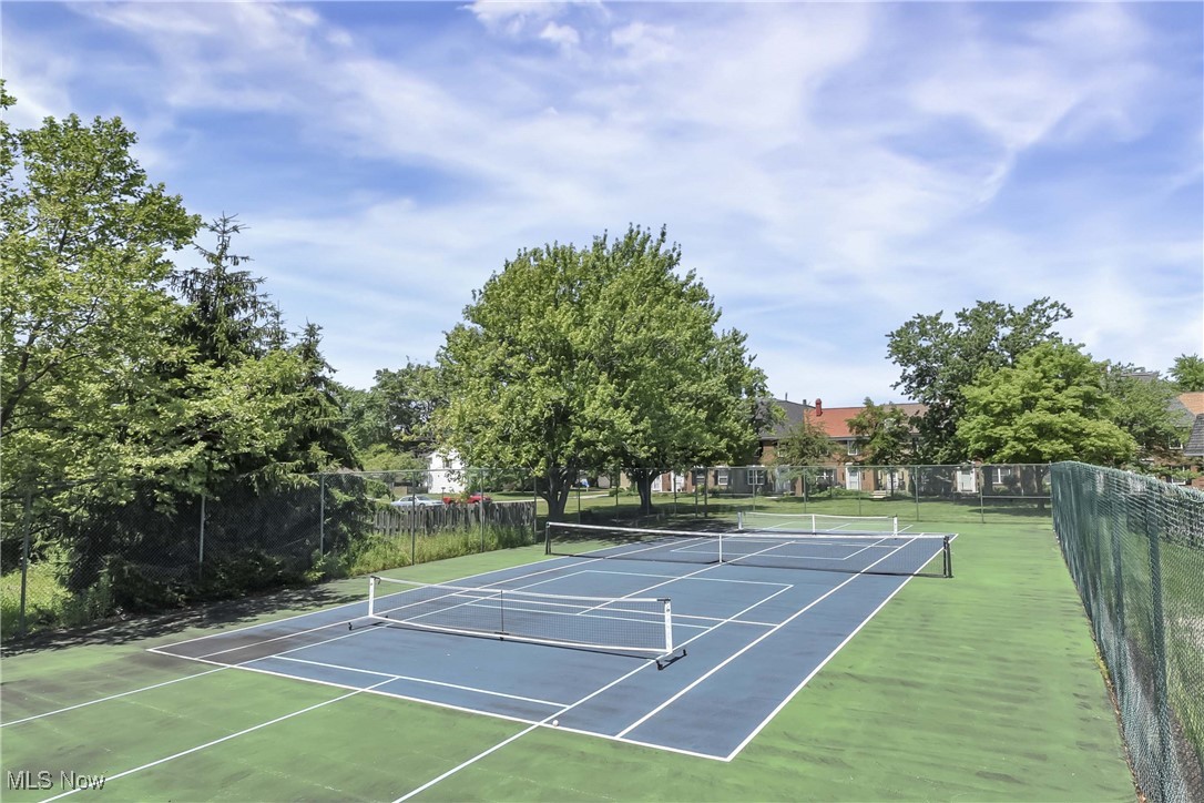 King James Court - Residential