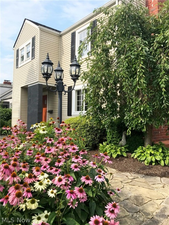 West Manor - Residential