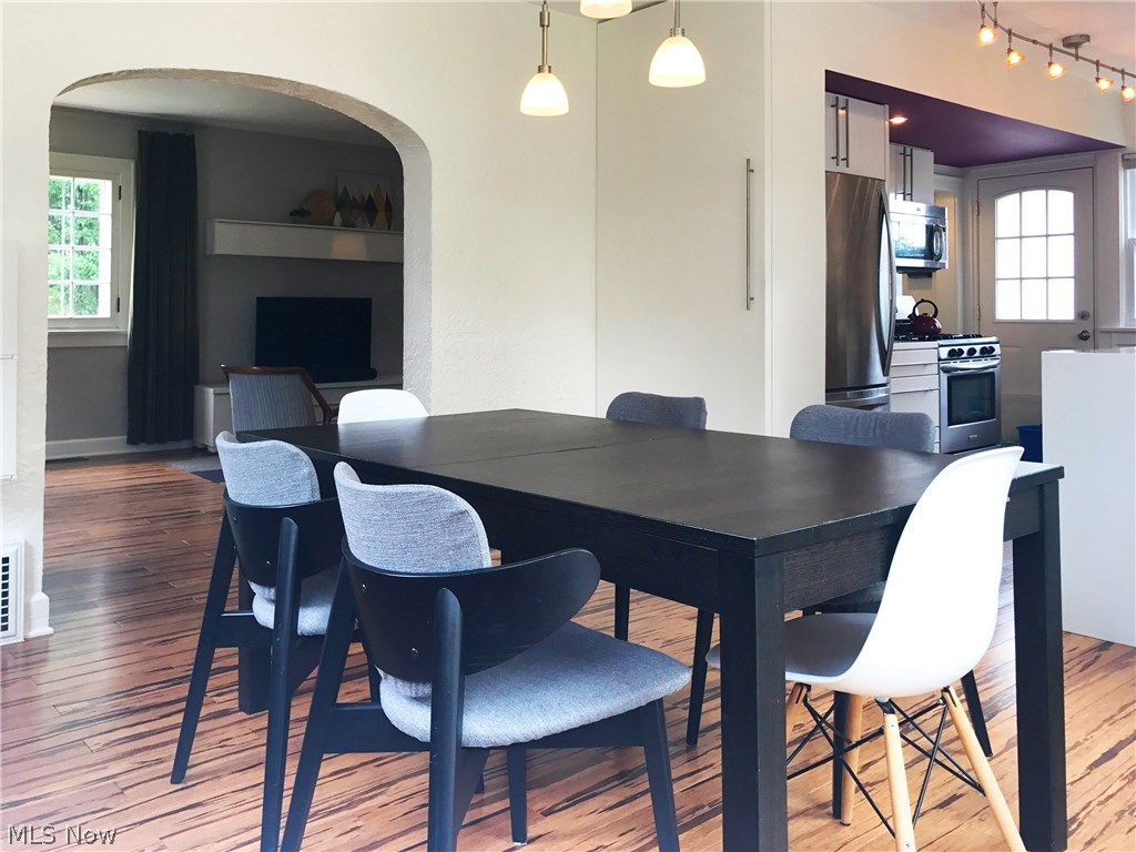 West Manor - Residential