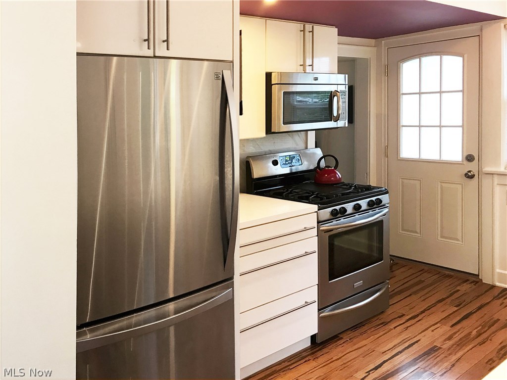 West Manor - Residential