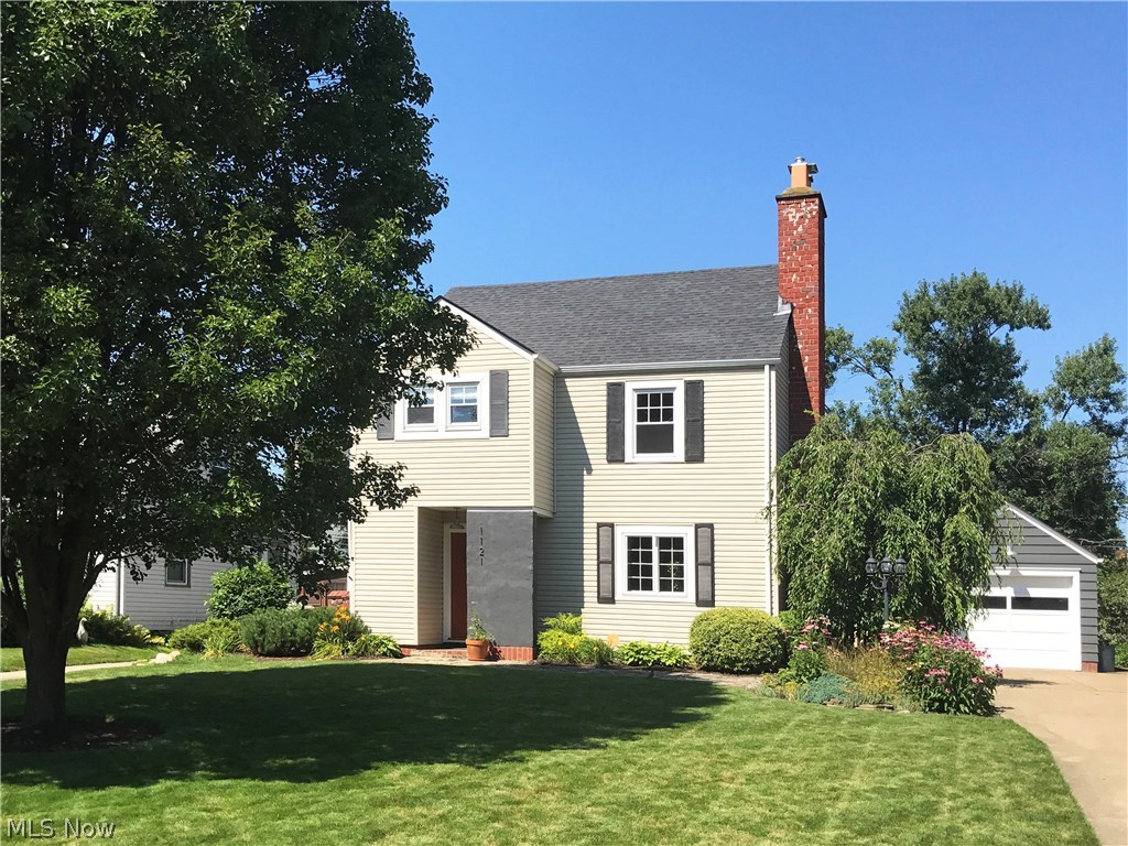 West Manor - Residential