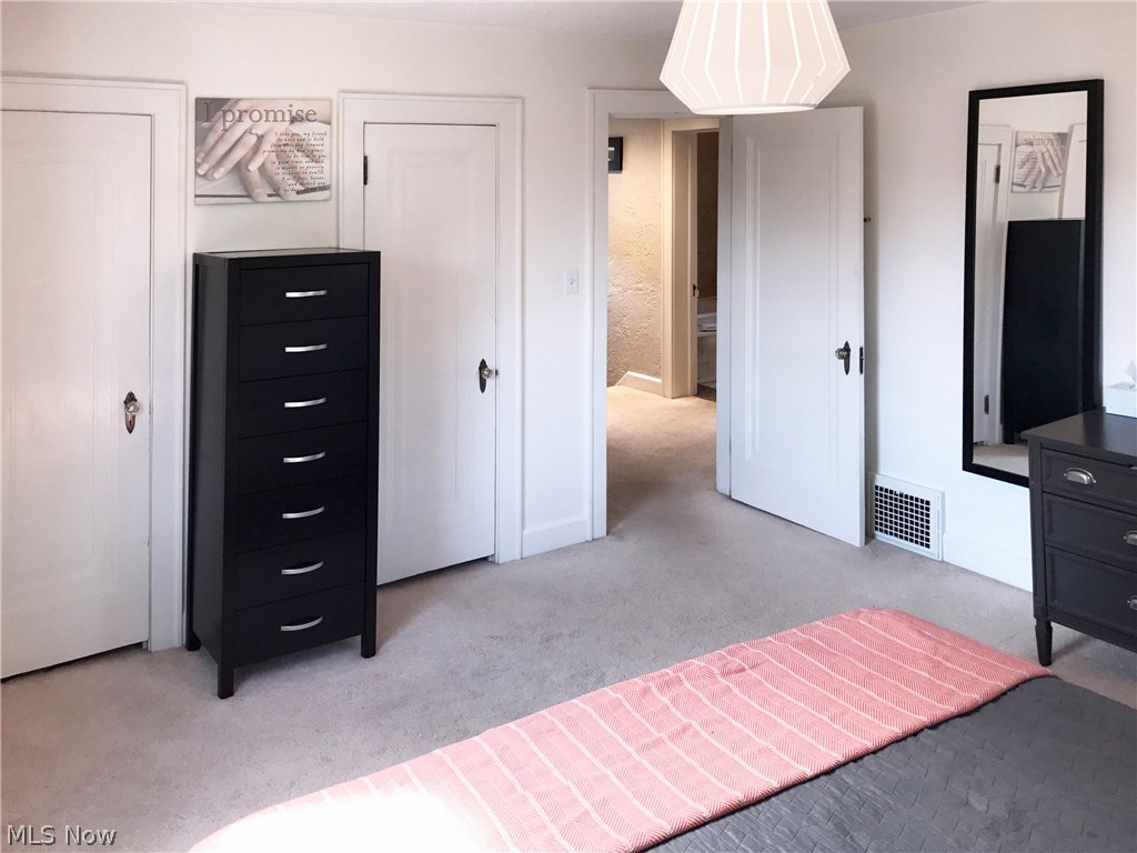 West Manor - Residential