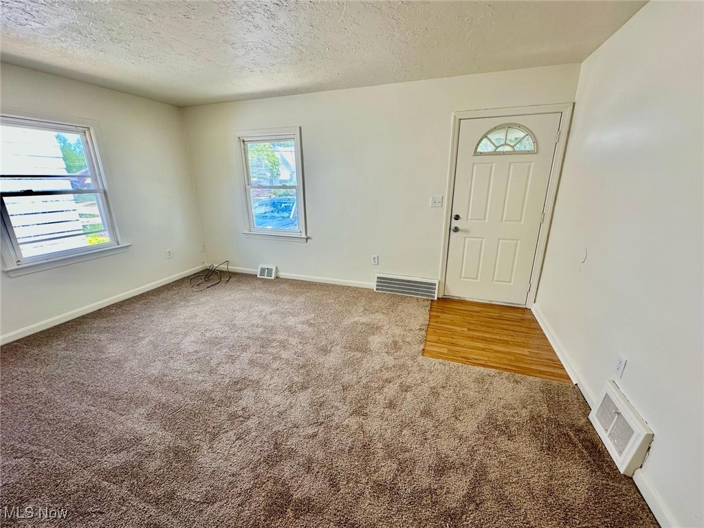 1696 Douglas Road, Wickliffe, Ohio image 13