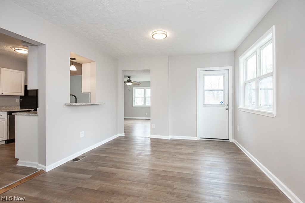 Akron Assoc Co 01 - Residential