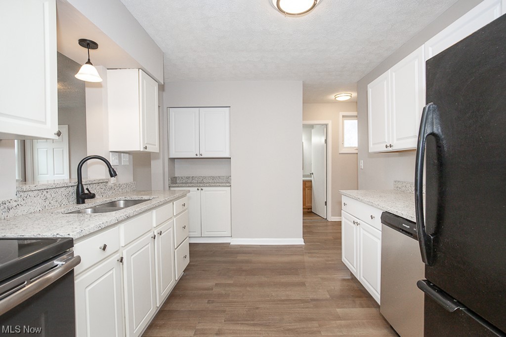 Akron Assoc Co 01 - Residential