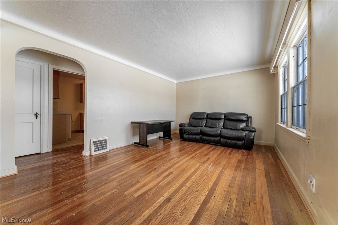 Transit Park 02 - Residential