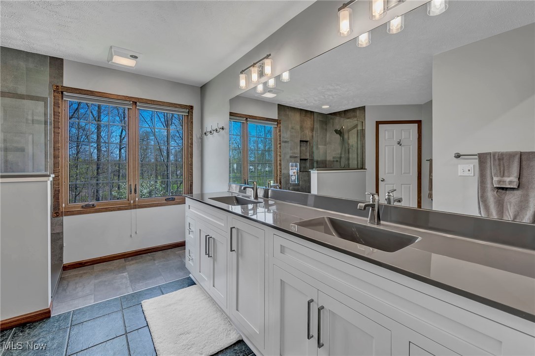 2809 Haggett Drive, Twinsburg, Ohio image 24