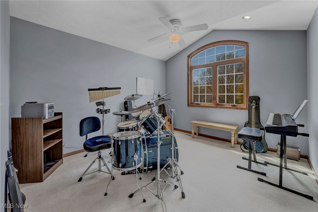 2809 Haggett Drive, Twinsburg, Ohio image 28