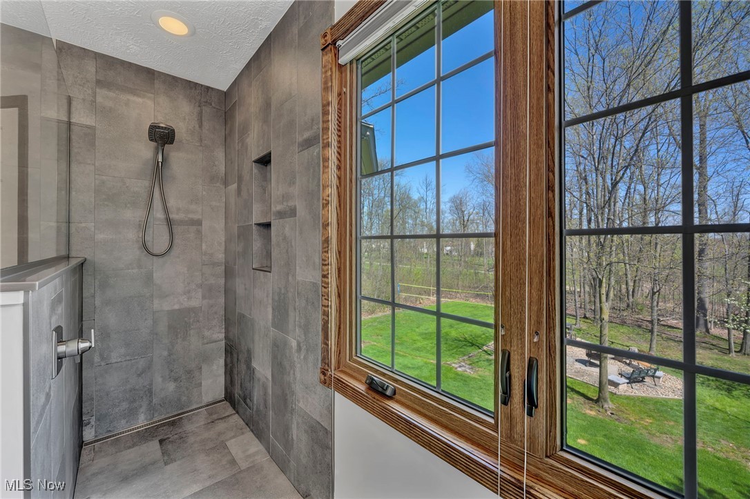 2809 Haggett Drive, Twinsburg, Ohio image 25